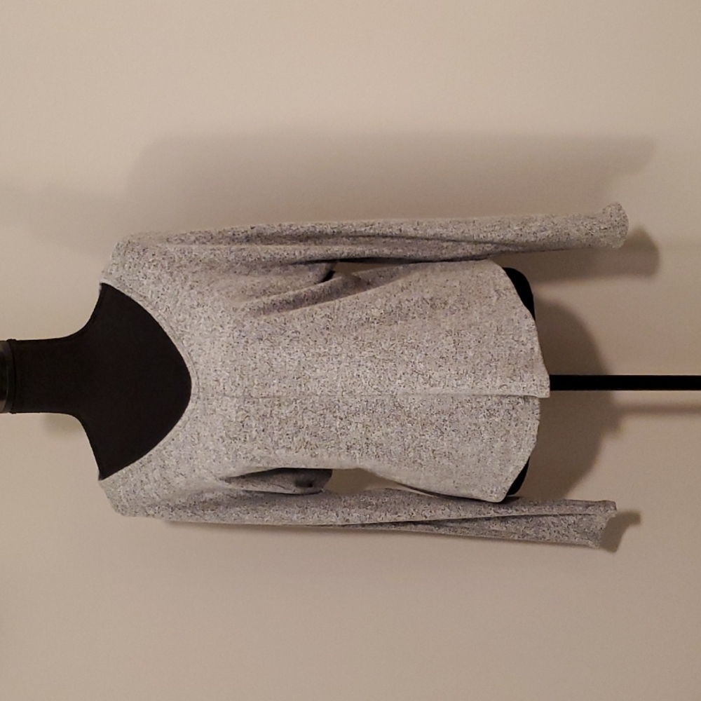 Green Envelope Long Sleeved Top, Grey